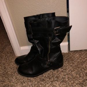 Leather boots